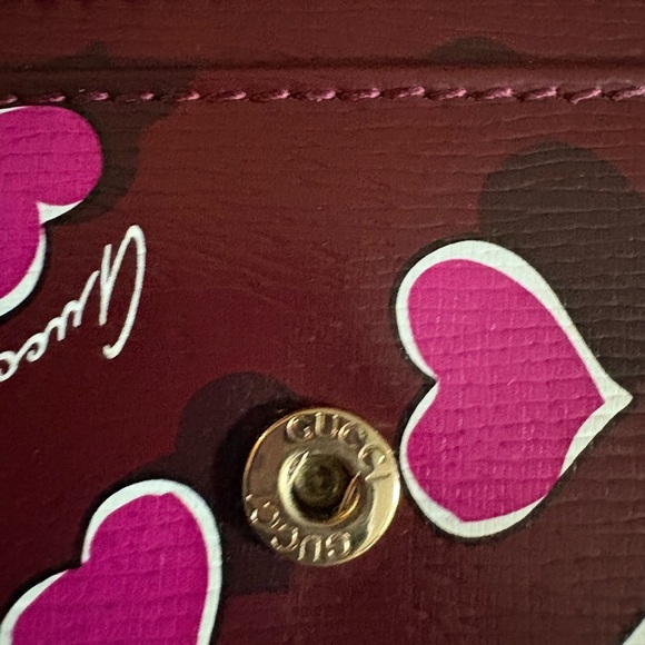 Gucci Leather Heartbeat Continental Flap Wallet - Excellent Used Condition - Picture 5 of 15